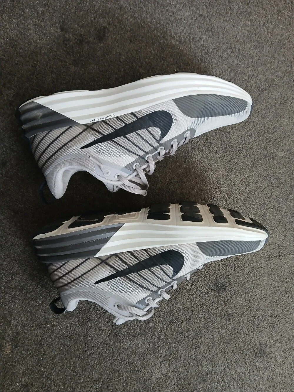 Nike Lunar Roam Men’s Lightweight Running Shoes -  Multicolor Size 9